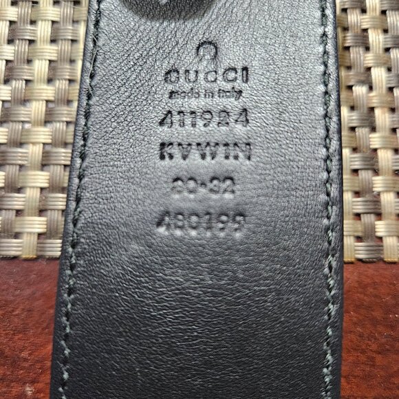 Gucci Black and Tan Belt with Silver Logo Buckle - Picture 7 of 9